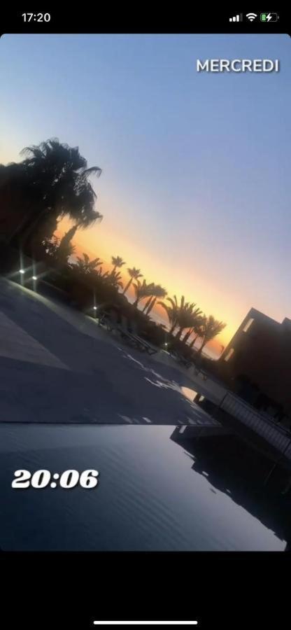 Paradis Plage Pieds Dans L'Eau - Superbe Appartement & Jaccuzi Agadir Eksteriør billede